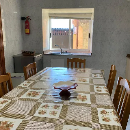 Сasa de vacaciones Casa Madrileños Outes