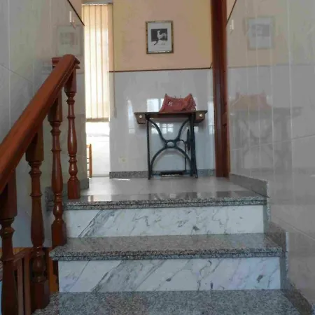 Casa Madrilenos Semesterbostad Outes