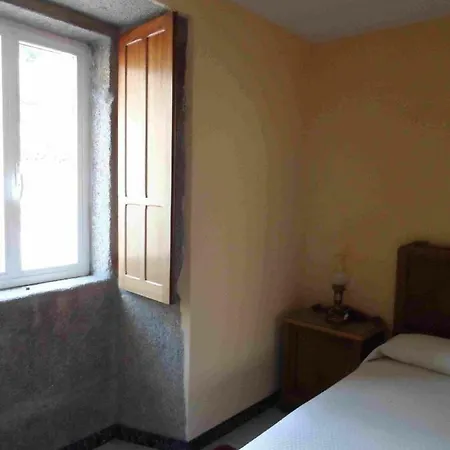 Semesterbostad Casa Madrilenos Outes