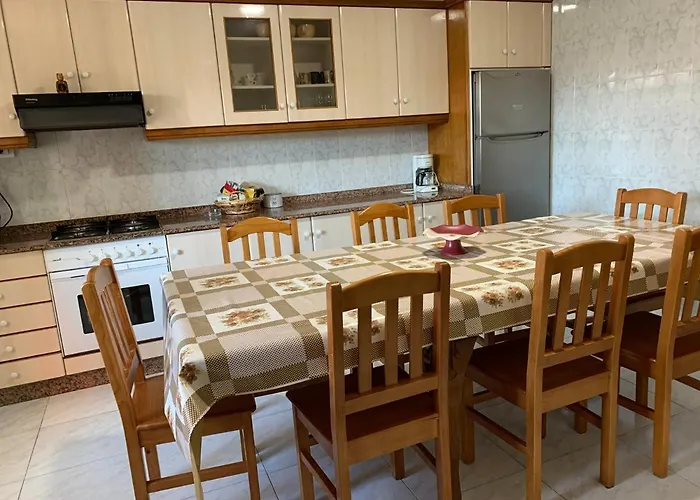 Casa Madrilenos Outes