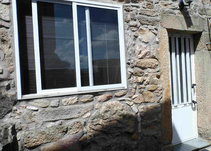 Casa Madrilenos * Outes